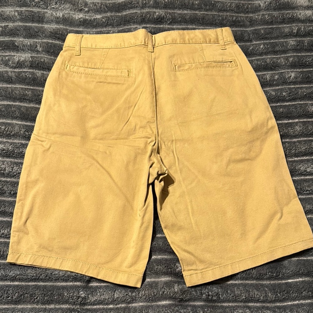 Boys Size 14 Tan Shorts - Picture 4 of 4